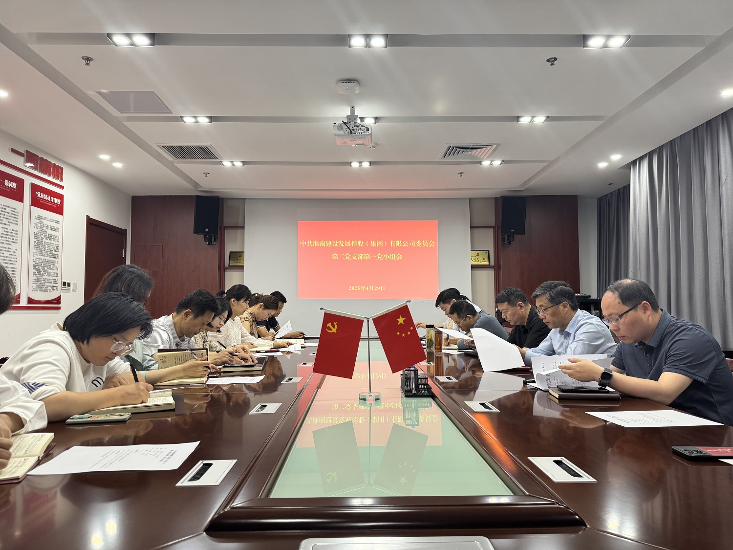 39d9f1dd71bf590e6bca1d5802dec16 39d9f1dd71bf590e6bca1d5802dec16